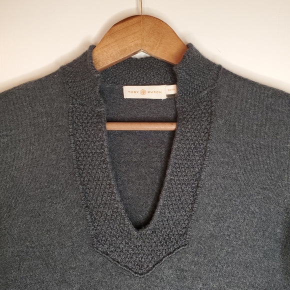 Tory Burch Merino Wool Tunic – Size XS – Dark Grey - Picture 2 of 6